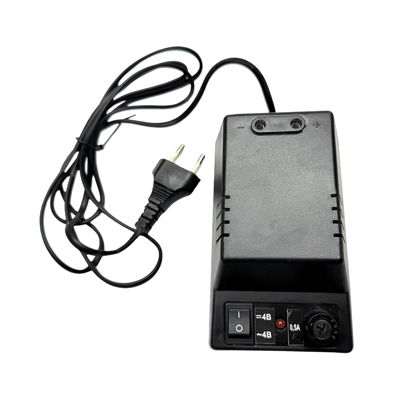 Suministros de alimentación de conmutación 4.5V / Equipo de laboratorio / Equipo de laboratorio escolar